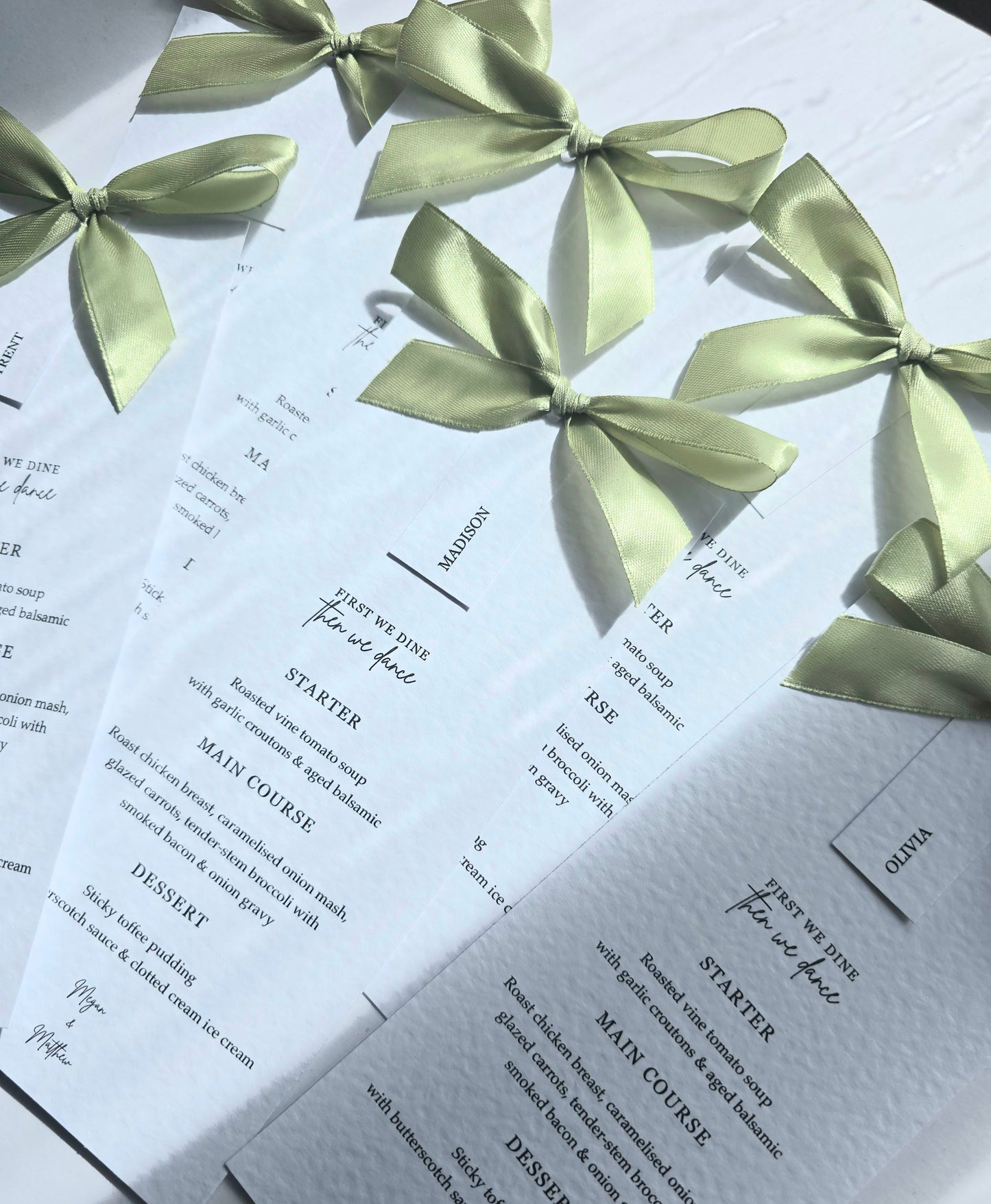 Menu with Bow & Name Tag